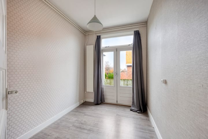 Foto 9 van Amandelstraat 5