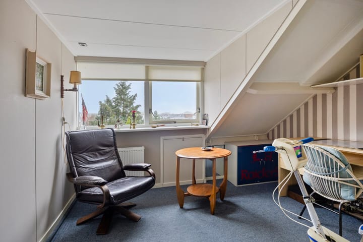 Foto 30 van Tichlerstraat 10