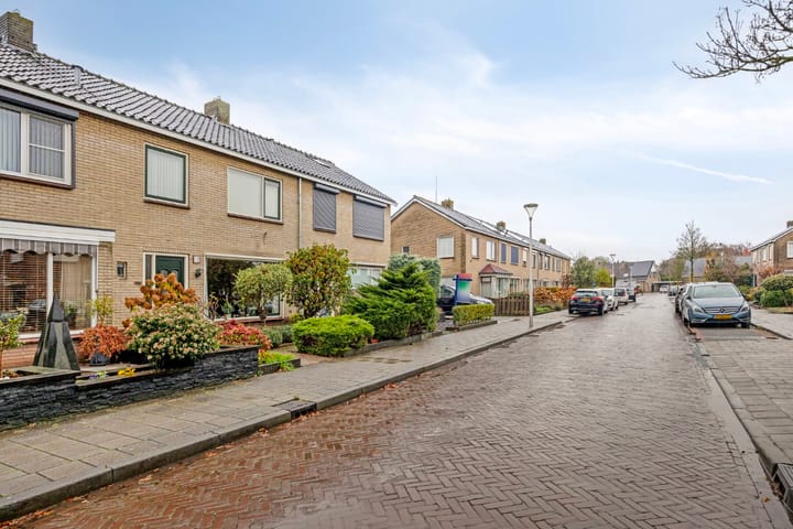 Foto 37 van Tichlerstraat 10