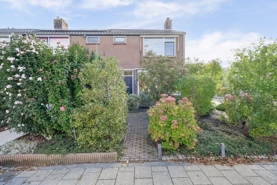 Photo 17 of Vijverlaan 142