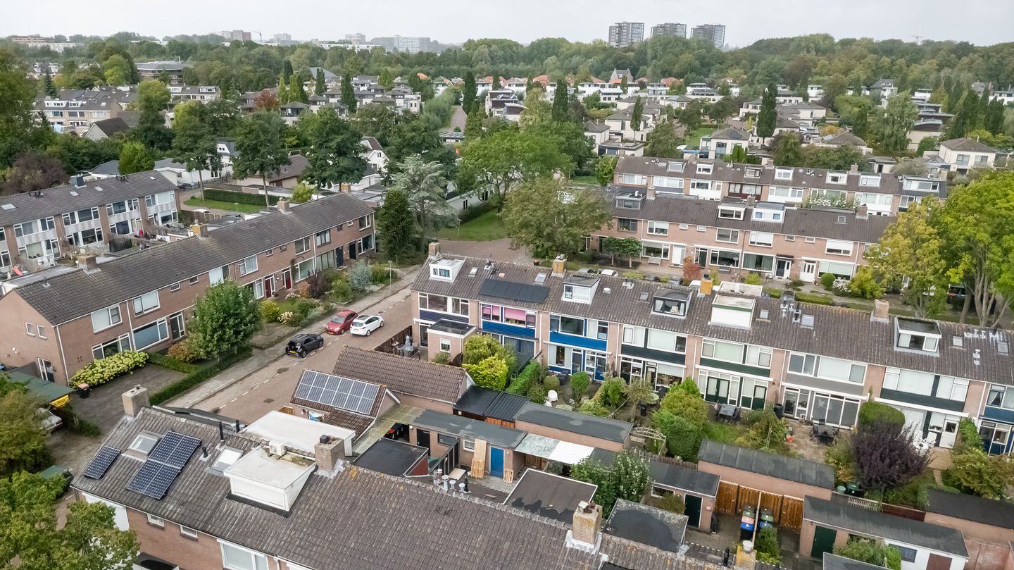 Photo 25 of Vijverlaan 142