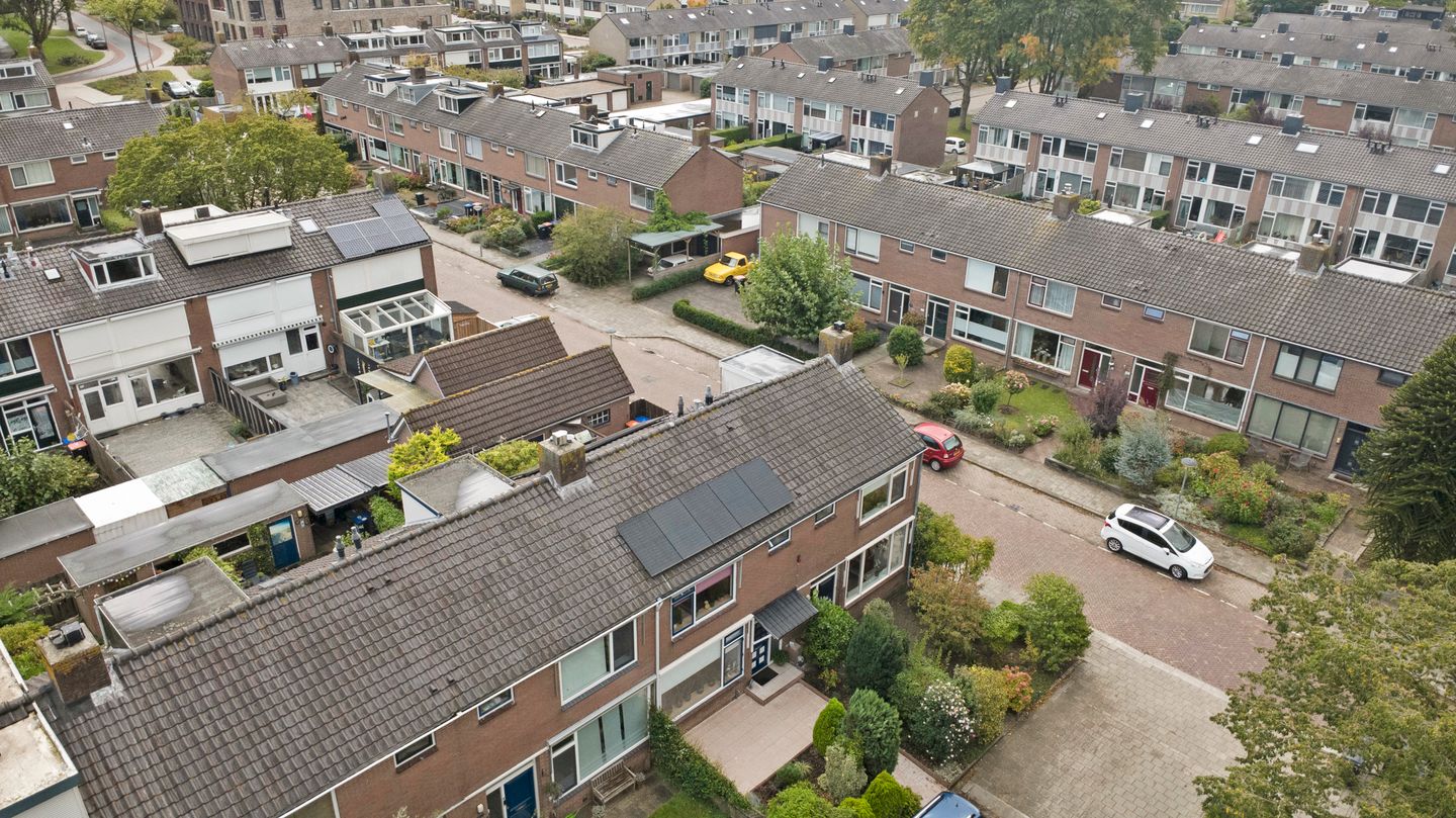 Photo 29 of Vijverlaan 142