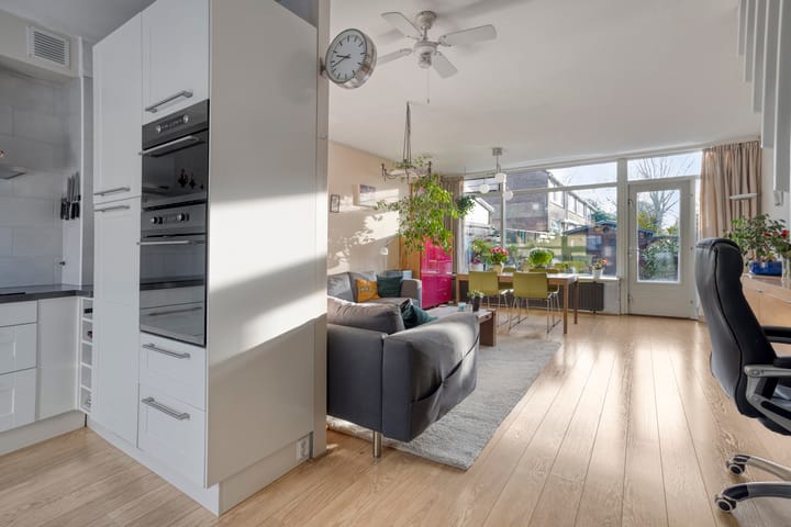 Foto 15 van Oudenboschstraat 30