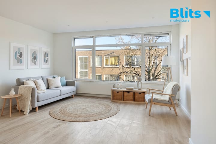 Photo 3 of Texelsestraat 75-A