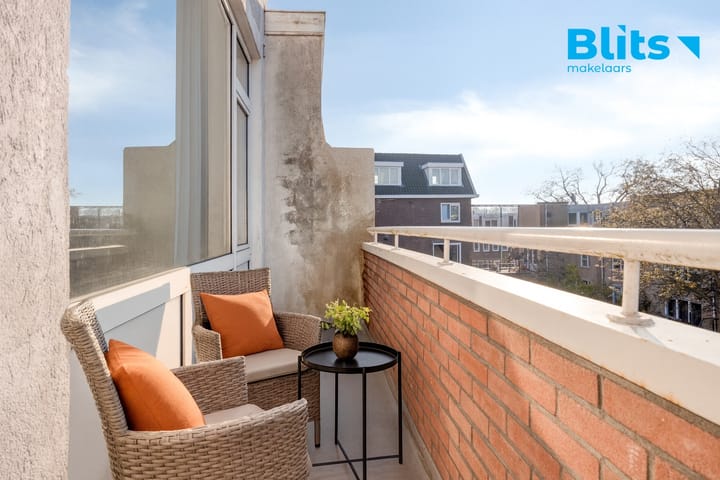 Photo 9 of Texelsestraat 75-A