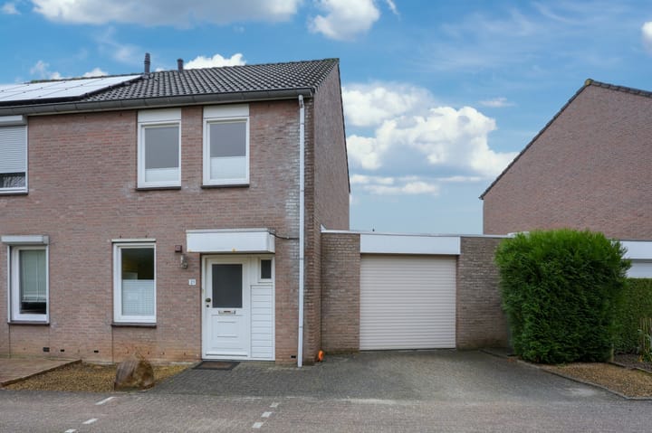 Foto 1 van Burckstraat 21