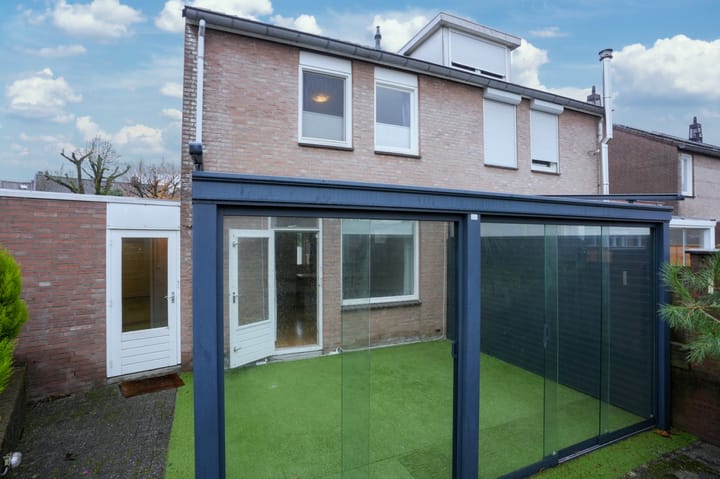 Foto 24 van Burckstraat 21