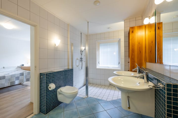 Foto 22 van Taarloseweg 2