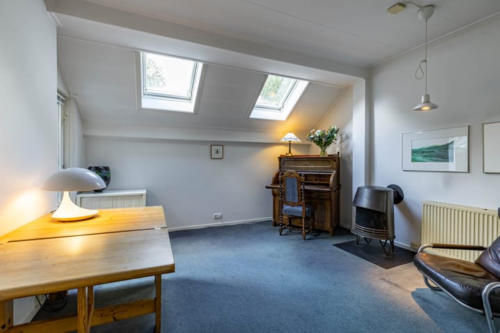 Foto 30 van Taarloseweg 2