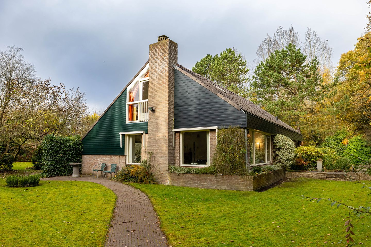 Foto 1 van Taarloseweg 2