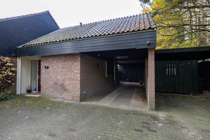 Foto 40 van Taarloseweg 2