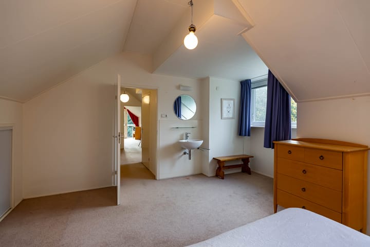 Foto 46 van Taarloseweg 2