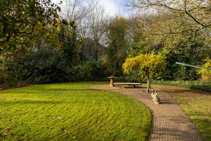 Foto 59 van Taarloseweg 2