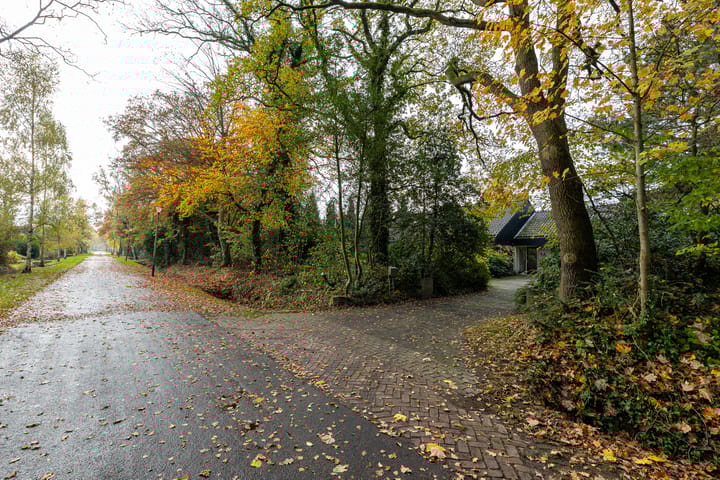 Foto 63 van Taarloseweg 2