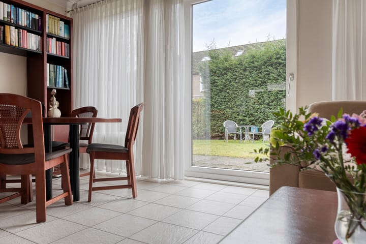 Foto 7 van Staringstraat 21