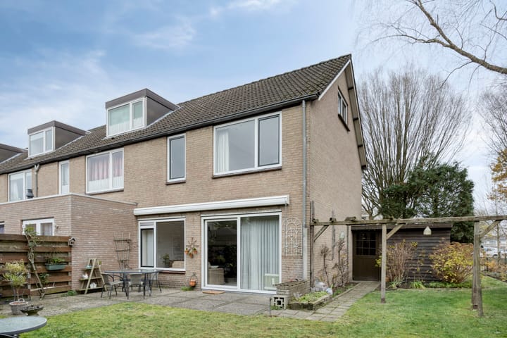 Foto 2 van Staringstraat 21