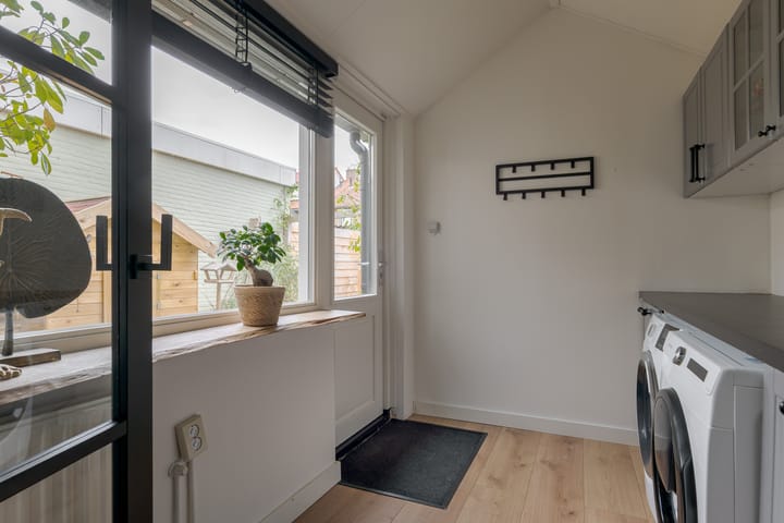 Photo 18 of Allee 70