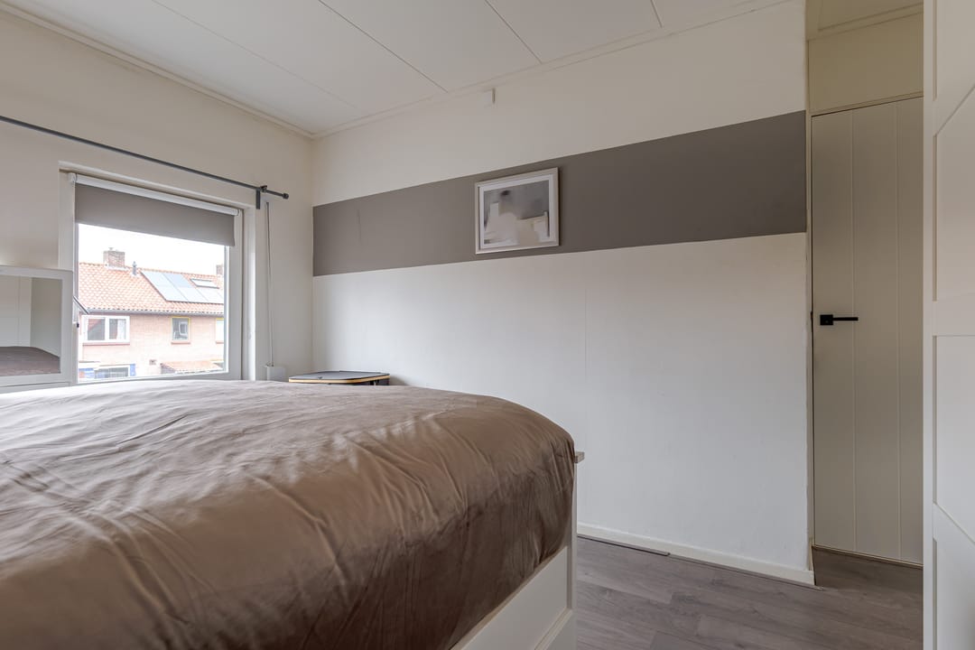 Photo 28 of Allee 70