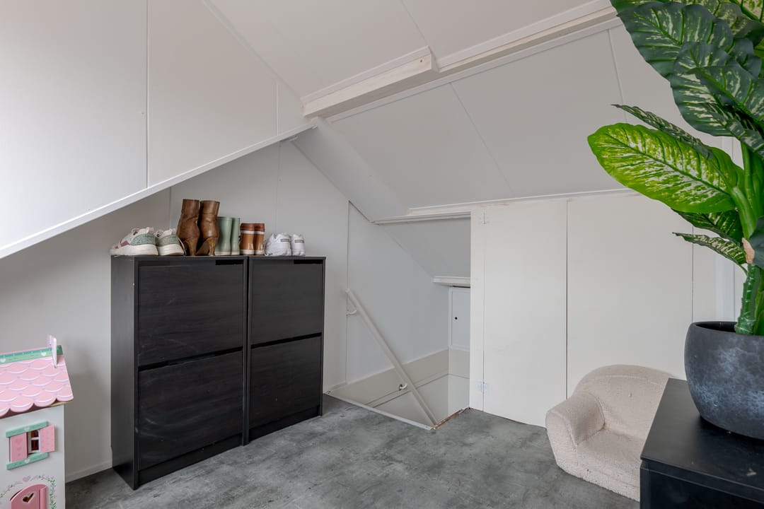 Photo 37 of Allee 70