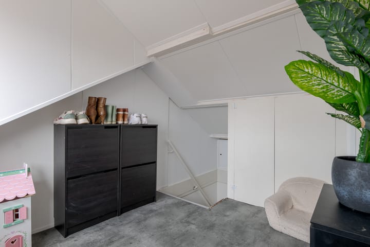 Photo 37 of Allee 70