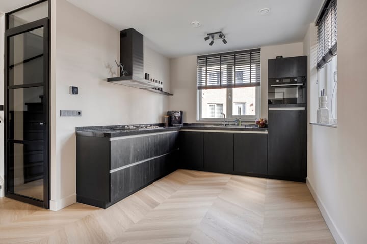 Foto 3 van Harenstraat 6