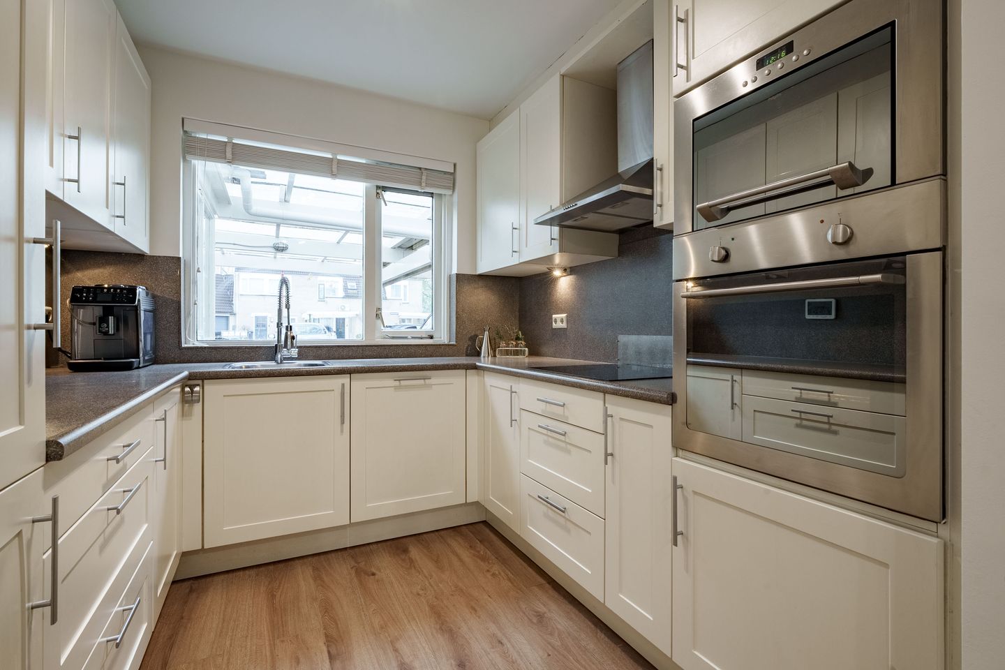 Foto 10 van Trompethof 3