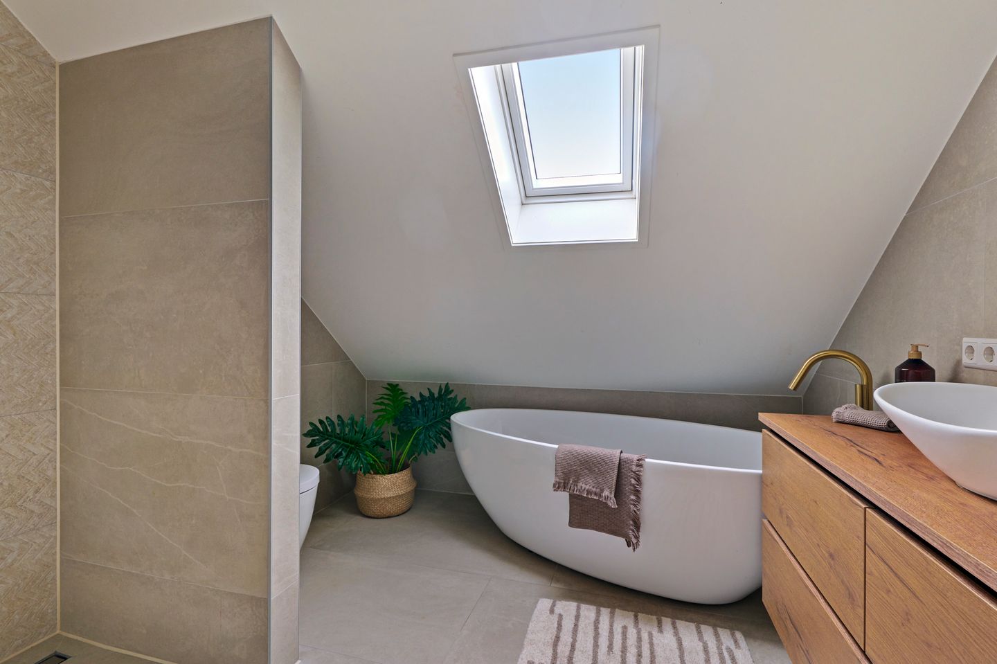 Foto 29 van Medemblikstraat 28-1