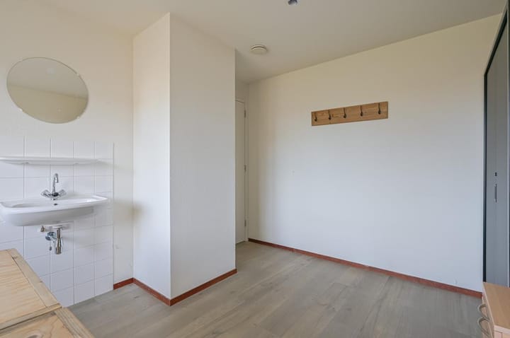 Photo 12 of de Vaart 48