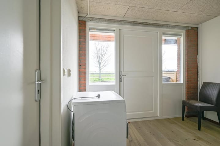 Photo 37 of de Vaart 48