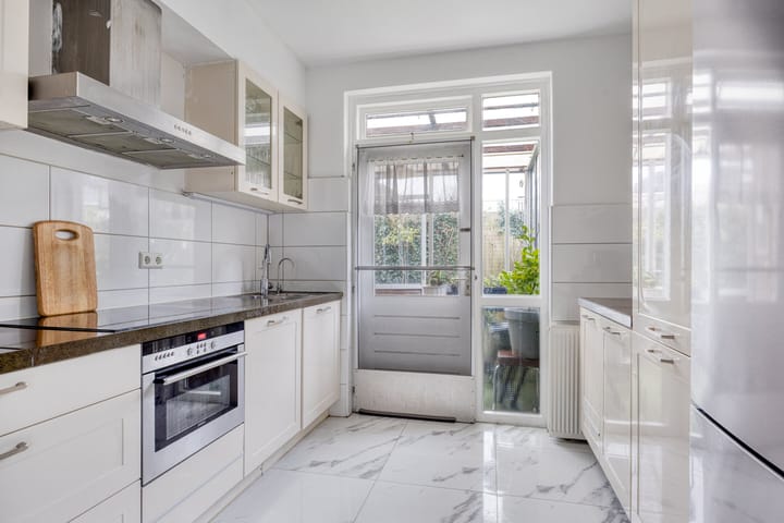 Photo 13 of Thorbeckestraat 54