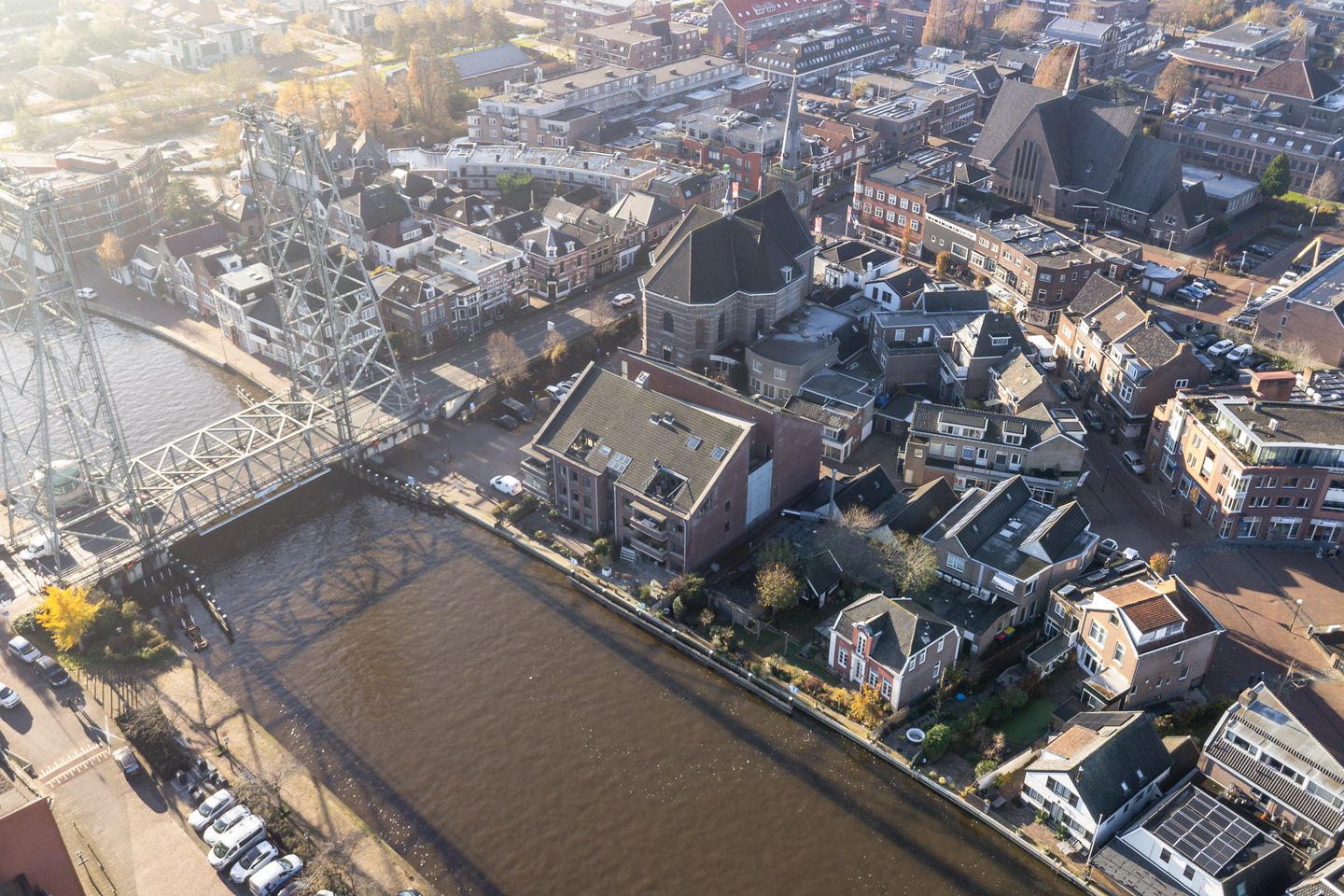 Foto 44 van Kerkplein 30