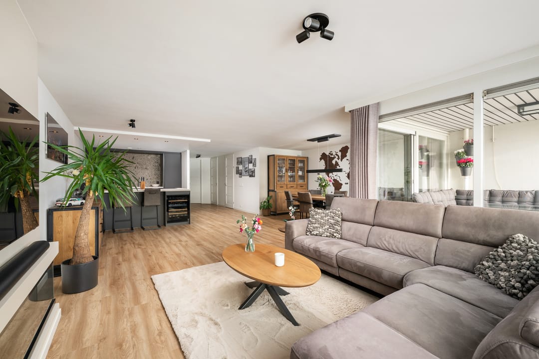 Photo 2 of Maasboulevard 178