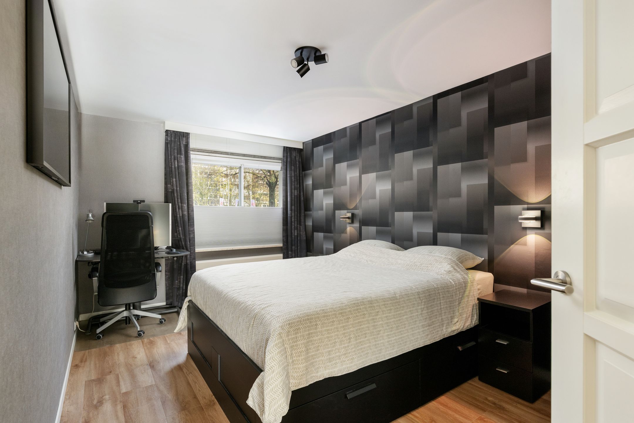 Photo 12 of Maasboulevard 178