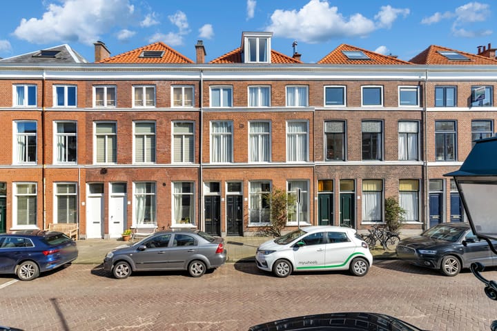 Borneostraat 215