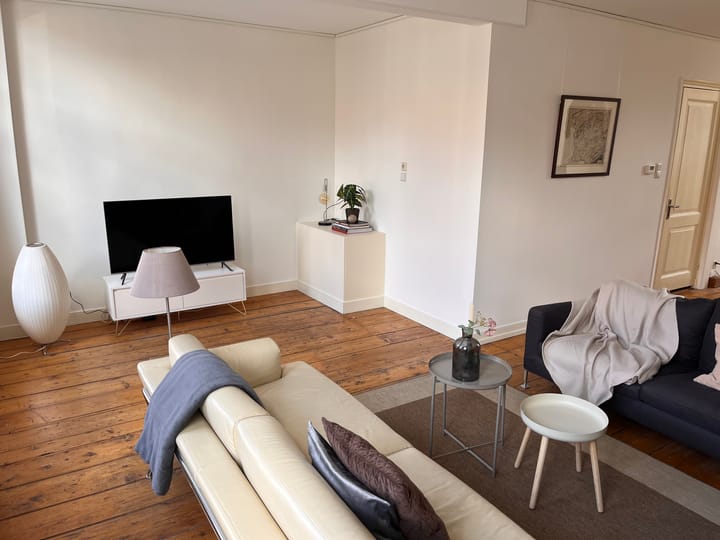 Foto 8 van Borneostraat 215