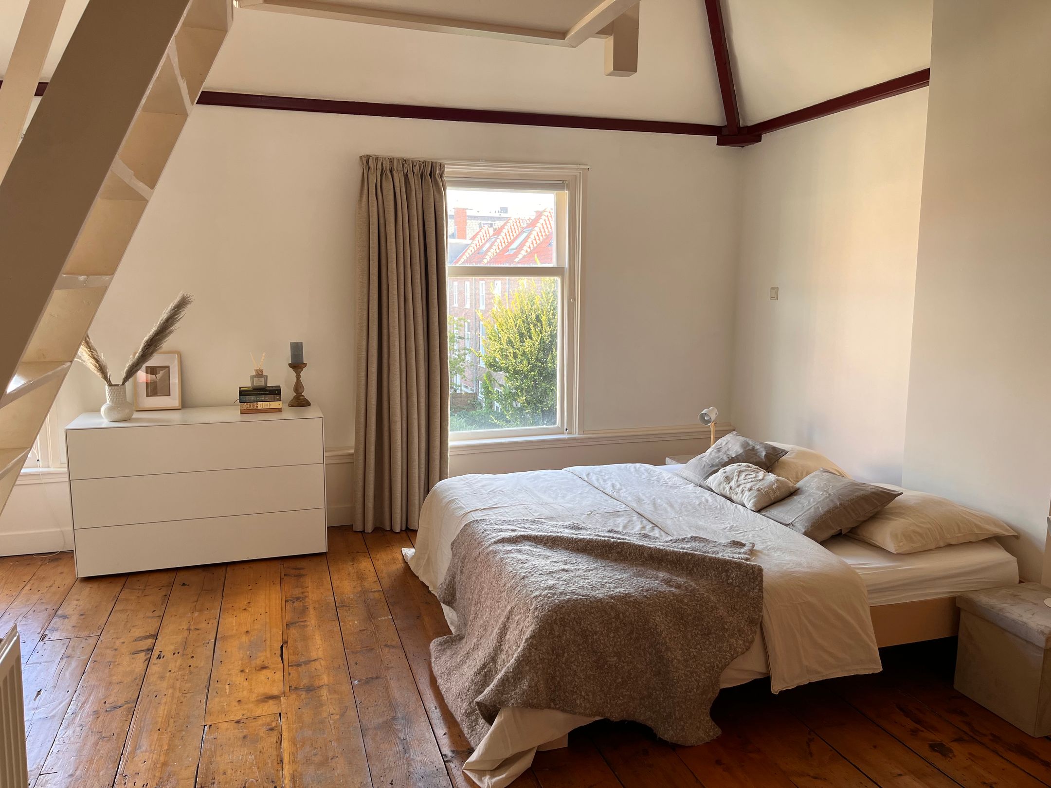 Foto 18 van Borneostraat 215