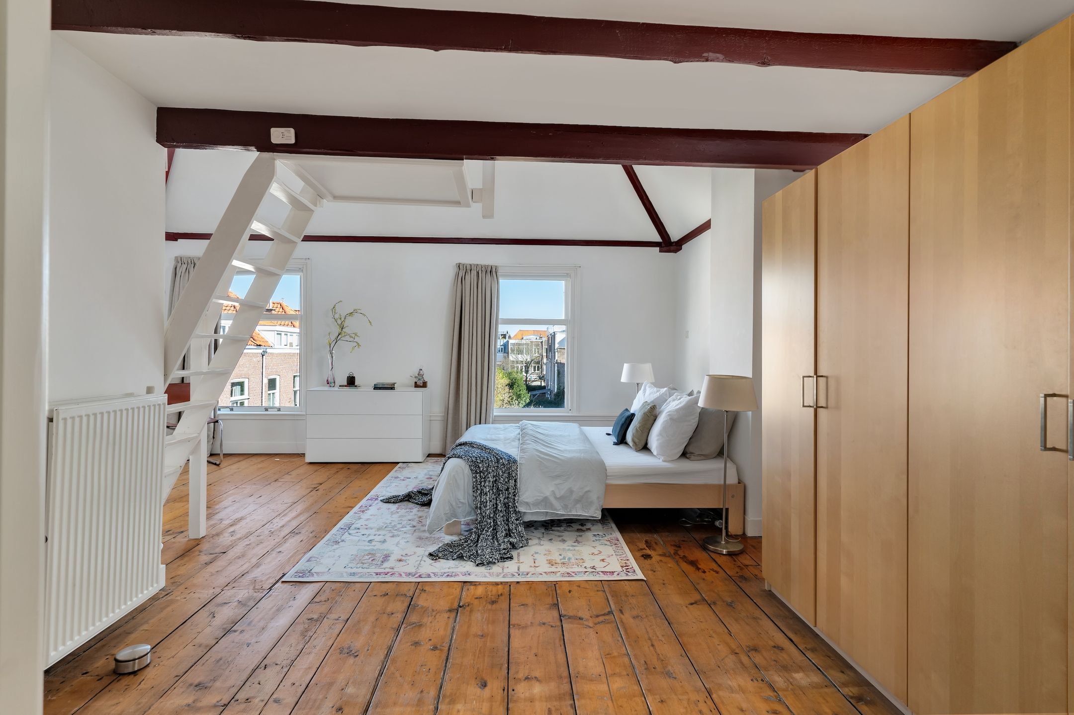 Foto 21 van Borneostraat 215