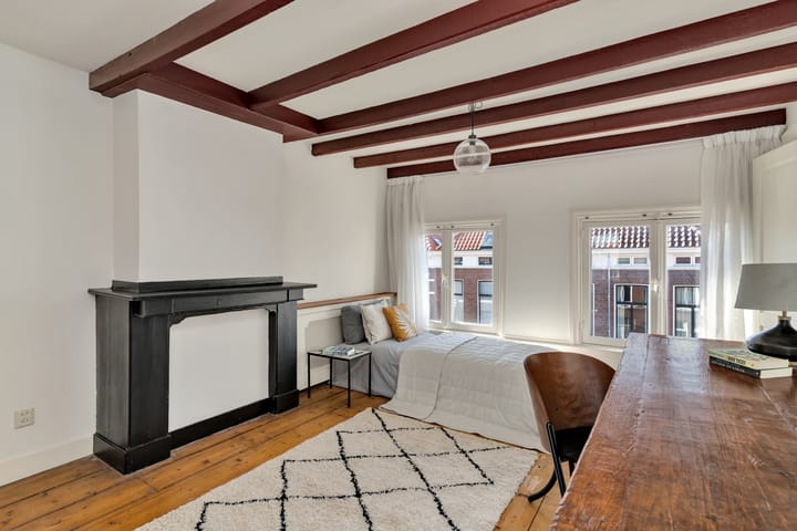 Foto 22 van Borneostraat 215