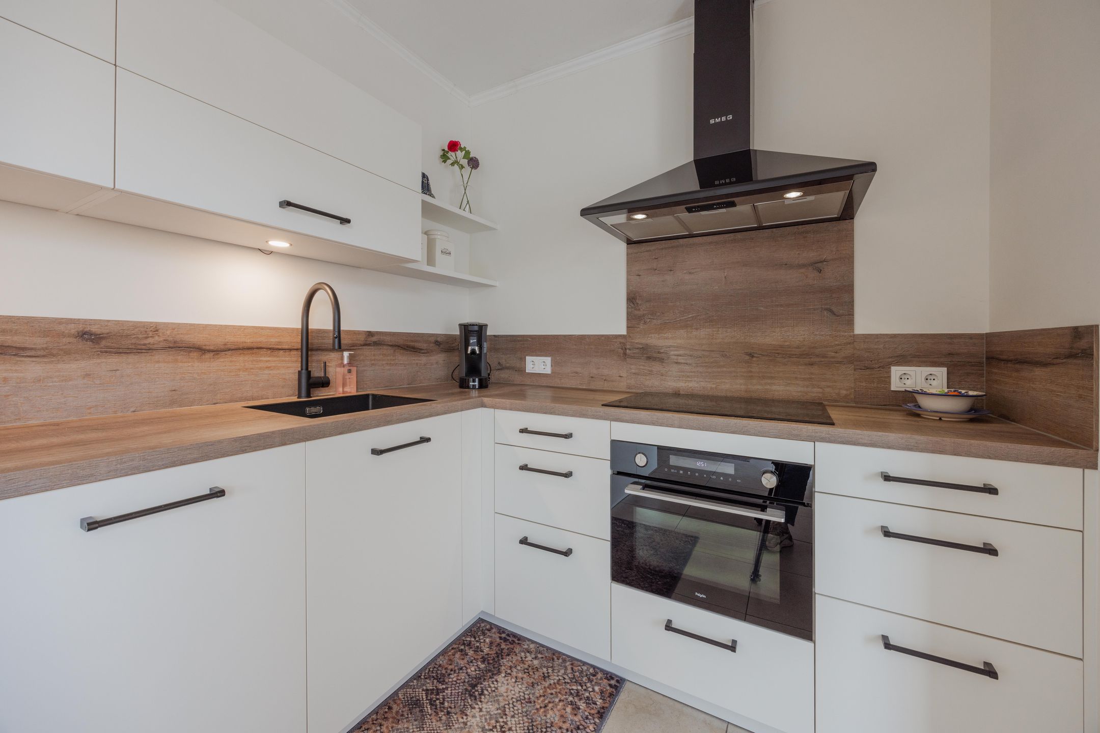 Foto 3 van Anna Blamanpad 2