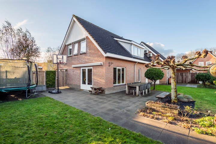 Foto 13 van Iepenlaan 7