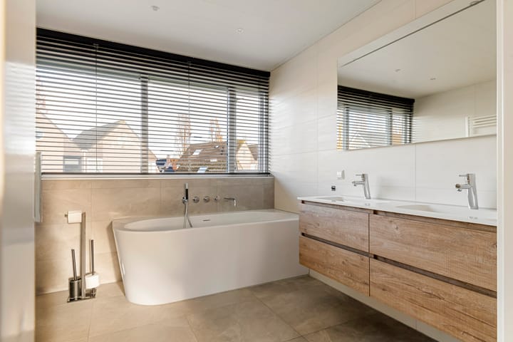 Foto 28 van Iepenlaan 7