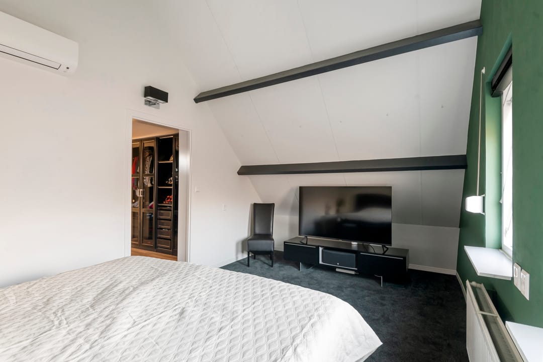 Foto 32 van Iepenlaan 7