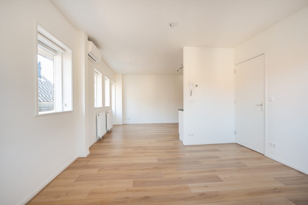 Photo 13 of Christiaan de Wetstraat 2-A