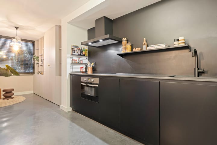 Foto 12 van Jan van de Capellelaan 19