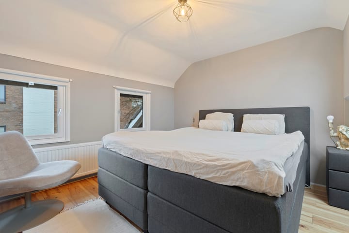 Foto 28 van Jan van de Capellelaan 19