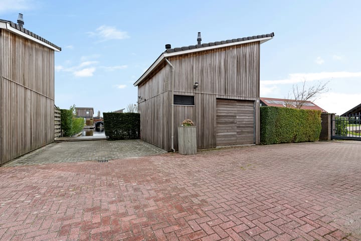 Photo 3 of De Opper 12-26