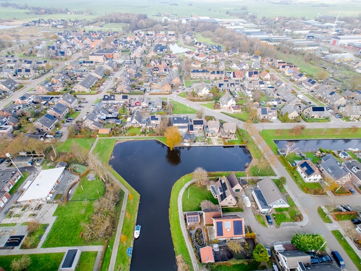 Photo 42 of Molefinne 42