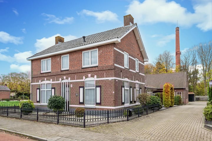Spoorstraat 1 A