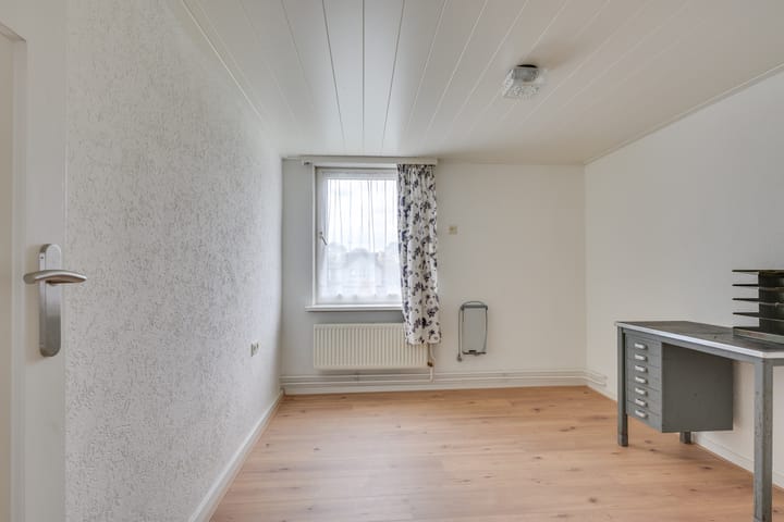 Foto 31 van Spoorstraat 1-A