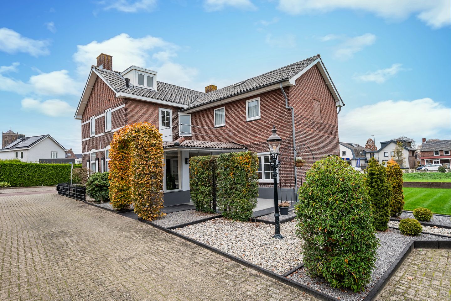 Foto 40 van Spoorstraat 1-A